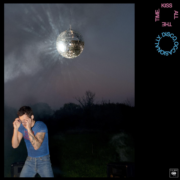 HARRY STYLES: KISS ALL THE TIME, DISCO OCASIONALLY